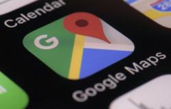 Ikuti Google Maps, Mobil BMW Terjun Bebas di Tol Krian-Gresik