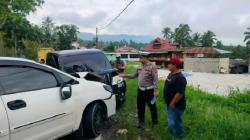 Kecelakaan 2 Mobil Tabrakan di Jalan Solok-Padang, Bayi 10 Bulan Tewas<