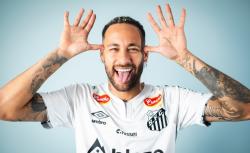 Mengejutkan! Mantan Rekan Ungkap Kebiasaan Tak Lazim Neymar di Kamar Mandi, Ternyata Ini Alasannya