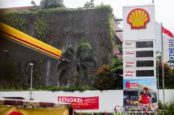 Shell Beli BBM Impor Pertamina, Kapan Stok SPBU Kembali Terisi?