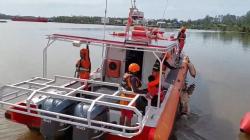 Petaka Liburan, Sepasang Kekasih asal Makassar Hilang Terseret Air Bah di Maros<