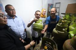 Pimpinan DPR Sidak Penjualan Gas Elpiji 3 Kg
