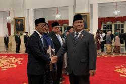 Momen Presiden Prabowo Lantik Brian Yuliarto jadi Mendikti Saintek Gantikan Satryo