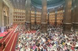 Fadhilah Sholat Tarawih Malam ke-5 Ramadhan 2025, Seperti Pahala Sholat di Masjidil Haram, Masjid Madinah, dan Masjidil Aqsha<