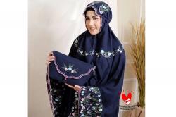 Ini 6 Bahan Mukena Terbaik yang Nyaman Dipakai<