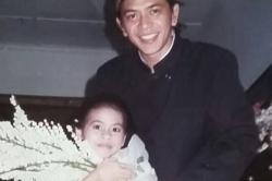 Sedih! Foto Lawas Ray Sahetapy Bersama Giscka yang Masih Kecil