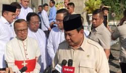 Prabowo Melayat Uskup Agung Kupang Mgr Petrus Turang di Gereja Katedral Jakarta