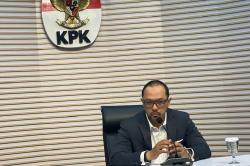 KPK Duga Motor Royal Enfield Ridwan Kamil Berasal dari Korupsi Bank BJB
