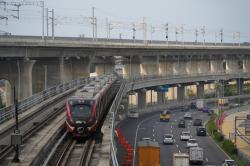 LRT Jabodebek Angkut 2,31 Juta Penumpang Sepanjang Juni, Ketepatan Waktu 99,88 Persen