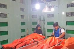 Identitas 3 Korban Tewas Kecelakaan Minibus Tabrak Truk di Tol Ngawi, Warga Sampang Madura<