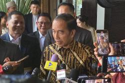 Jokowi juga Bertemu Mantan PM Inggris Tony Blair, Bahas Apa?