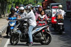 Polda Metro Bakal Tindak Pengendara yang Tutupi Pelat Nomor!