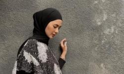 Paula Verhoeven Minta Maaf Berduaan di Kamar dengan Pria Lain, Baru Tahu Dilarang Agama