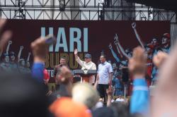 Presiden Prabowo Hadiri Hari Buruh 2025, Janji Bentuk Satgas PHK