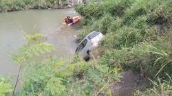 Mobil Terjun ke Sungai di Nganjuk, Pengemudi Ditemukan Tewas Setelah 4 Jam Pencarian
