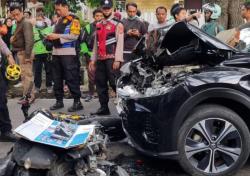 Wanita Pengemudi Nissan Kicks Penyebab Kecelakaan Beruntun Maut di Bandung Masih Syok