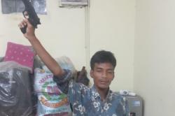 Terungkap! Motif Pria Acungkan Pistol Mainan saat Konvoi Suporter di Bekasi