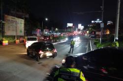 100.000 Kendaraan Melewati Jalur Puncak saat Libur Panjang Waisak