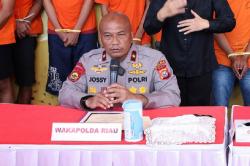 2 Tahanan Kabur Polres Kampar Riau Ditembak, 9 Orang Masih Berkeliaran<