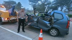 Kecelakaan Avanza Bawa Rombongan Hajatan di Tol Gempol-Pasuruan, 2 Orang Tewas 4 Luka-luka