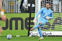  Koleksi Trofi Emil Audero: Profil, Karier dan Jejak Prestasi Kiper Berbakat Indonesia-Italia