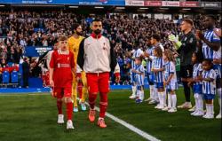 Kegiatan Liverpool usai Juara Liga Inggris: Bagi-Bagi Poin untuk Tim Lain