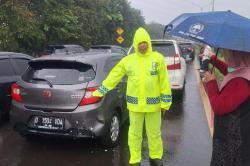 Penyebab Kecelakaan Beruntun 5 Mobil di Tol Padaleunyi, Jarak Pandang Minim akibat Hujan