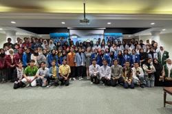 MNC University Peringati Hardiknas lewat Talk Show Inspiratif Bersama FOS-K