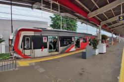 KRL Baru dari China Mulai Beroperasi Hari Ini di Jalur Bogor dan Cikarang