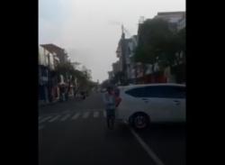 Viral Jukir Pasang Paku di Ban Mobil Wisatawan Religi Pasuruan