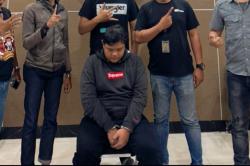 Tampang Pelaku Begal Payudara di Lebak Bulus yang Viral, Tertunduk saat Ditangkap