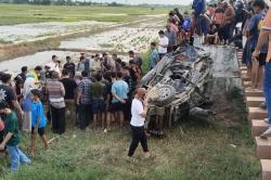 Kronologi Xenia Tertabrak Kereta Api Tewaskan Pasutri di Deliserdang<