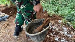 Pekerja Bangunan di Sumedang Dikejutkan dengan Temuan Mortir saat Gali Tanah<