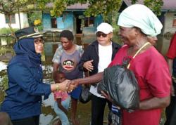 Legislator Partai Perindo Mimika Rampeani Rachman Bantu Korban Banjir dan Soroti Masalah Malaria<