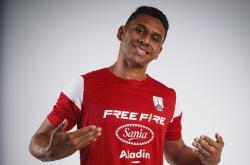 Resmi Bertahan! Cleylton Santos Janji Bawa Persis Solo Terbang Lebih Tinggi di Liga 1