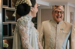Heboh Irwan Mussry Mesra-mesraan dengan Maia Estianty saat Ahmad Dhani Sibuk Unggah Konten Ghibah
