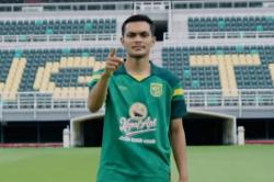 Bek Persebaya Rachmat Irianto Kirim Ancaman Mengerikan untuk Semen Padang