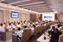 Presiden Prabowo Langsung Pimpin Ratas usai Gelar Syukuran di Wisma Danantara