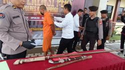 Pria di Kulon Progo Tombak Teman hingga Luka Parah, Paha Robek<