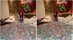 Viral Nathalie Holscher Pamer Duit Bertabur di Atas Kasur: Cair Cair!