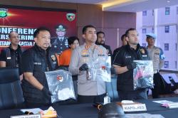 Polisi Gadungan Tipu Sejoli saat COD Jual-Beli Motor di Jakbar<