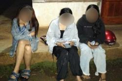 3 Perempuan Diamankan Warga Cileunyi Bandung, Diduga Bertransaksi Sabu<