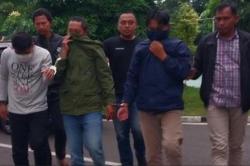 Polisi Gadungan Peras Warga Modus Uang Palsu, 3 Pelaku Ditangkap Polres Batu<