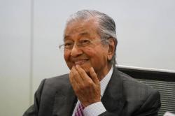 Terungkap! Rahasia Umur Panjang Mahathir Mohamad yang Kini Berusia 1 Abad