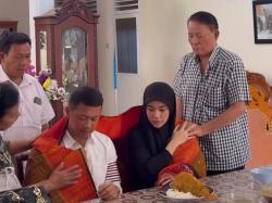 Jelang Pernikahan, Clara Shinta dan Muhammad Alexander Assad Jalani Adat Batak yang Sakral<