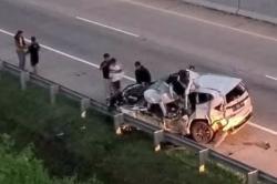 Kecelakaan Maut Mobil Tabrak Truk di Tol Semarang-Batang, 3 Orang Tewas