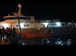 Longboat Anggota DPRD Mentawai Terbalik, SAR Kerahkan KN Rahma Wijaya Cari 10 Korban<