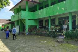 SD di Kawasan Padat Penduduk di Malang Ini Hanya Dapat 2 Siswa Baru, kok Bisa?<