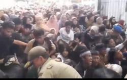 Bupati Garut Berduka Tragedi Pesta Rakyat Pernikahan Anak Dedi Mulyadi: 3 Tewas, 23 Pingsan!