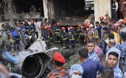 Jet Tempur Jatuh Timpa Sekolah di Bangladesh, 17 dari 20 Korban Tewas Siswa 